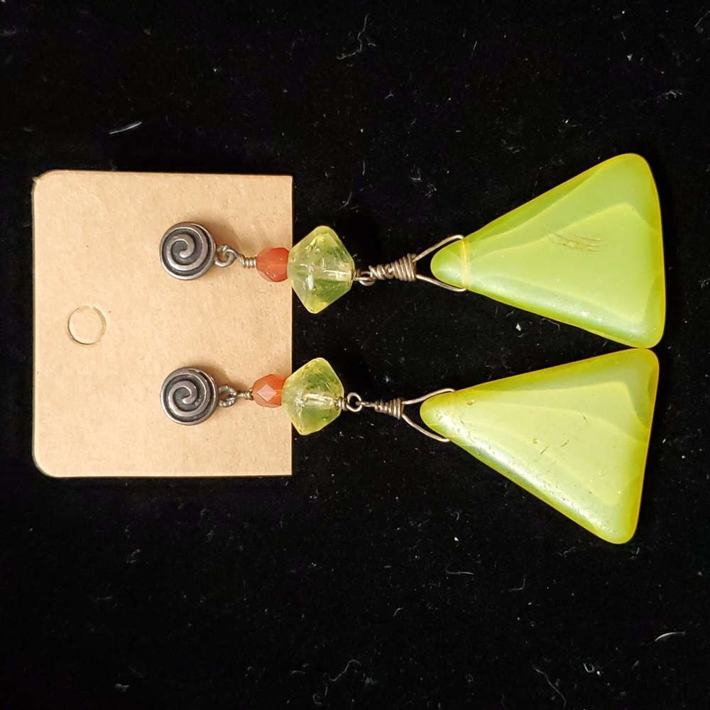 🔸️5/$25🔸️Artisan Handmade Earrings